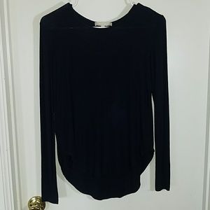 Long sleeved High low Top